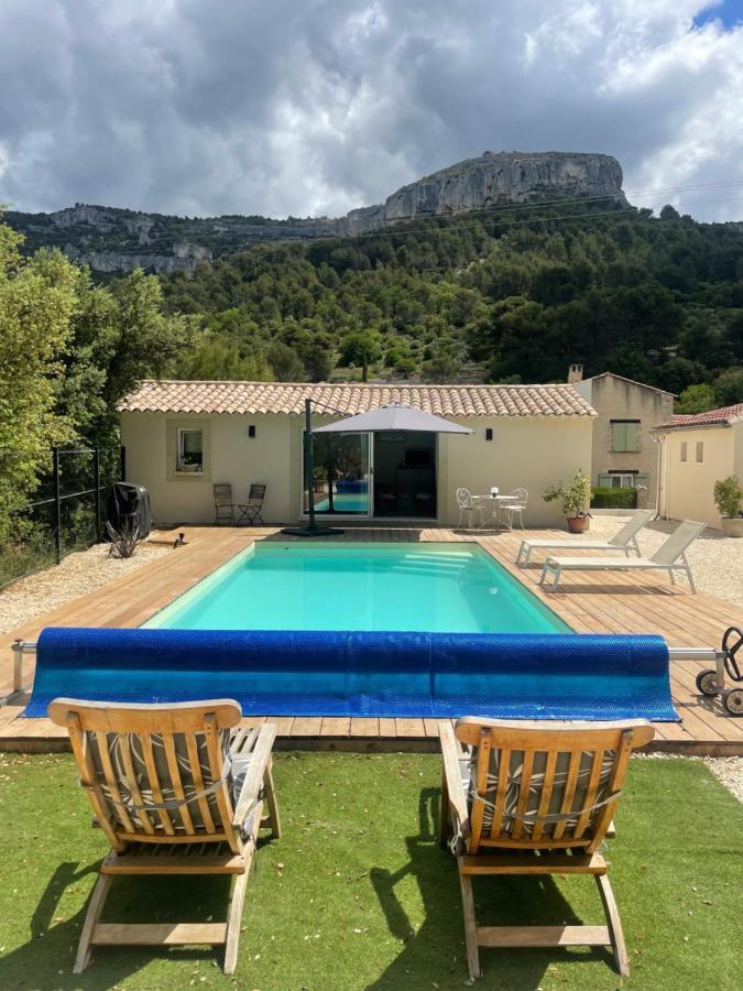 Studio De Charme Avec Piscine Fontaine-de-Vaucluse Eksteriør bilde